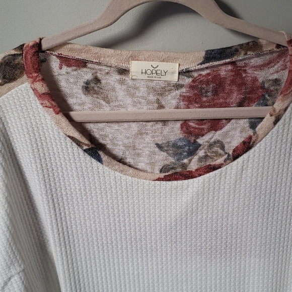 Hopely Large foral-detailed sweater, - Picture 2 of 4
